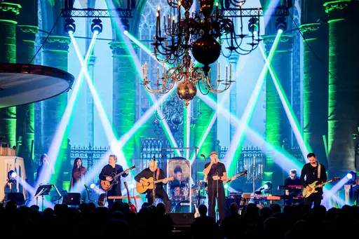 ode aan pink floyd and roger waters, echoes of a distant time part two
