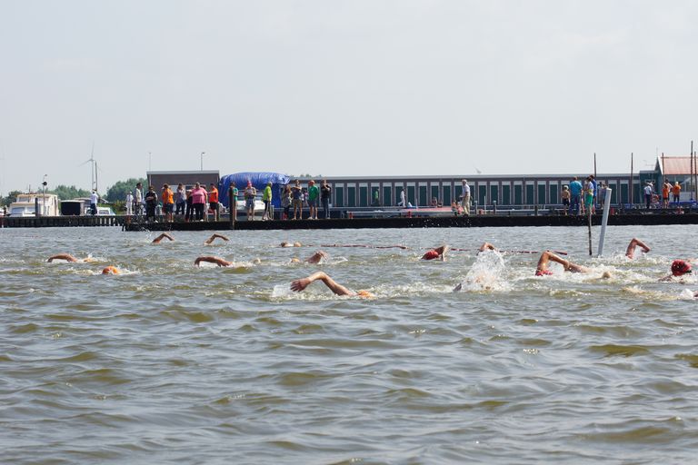47e Open Water Wedstrijd Anna Paulowna