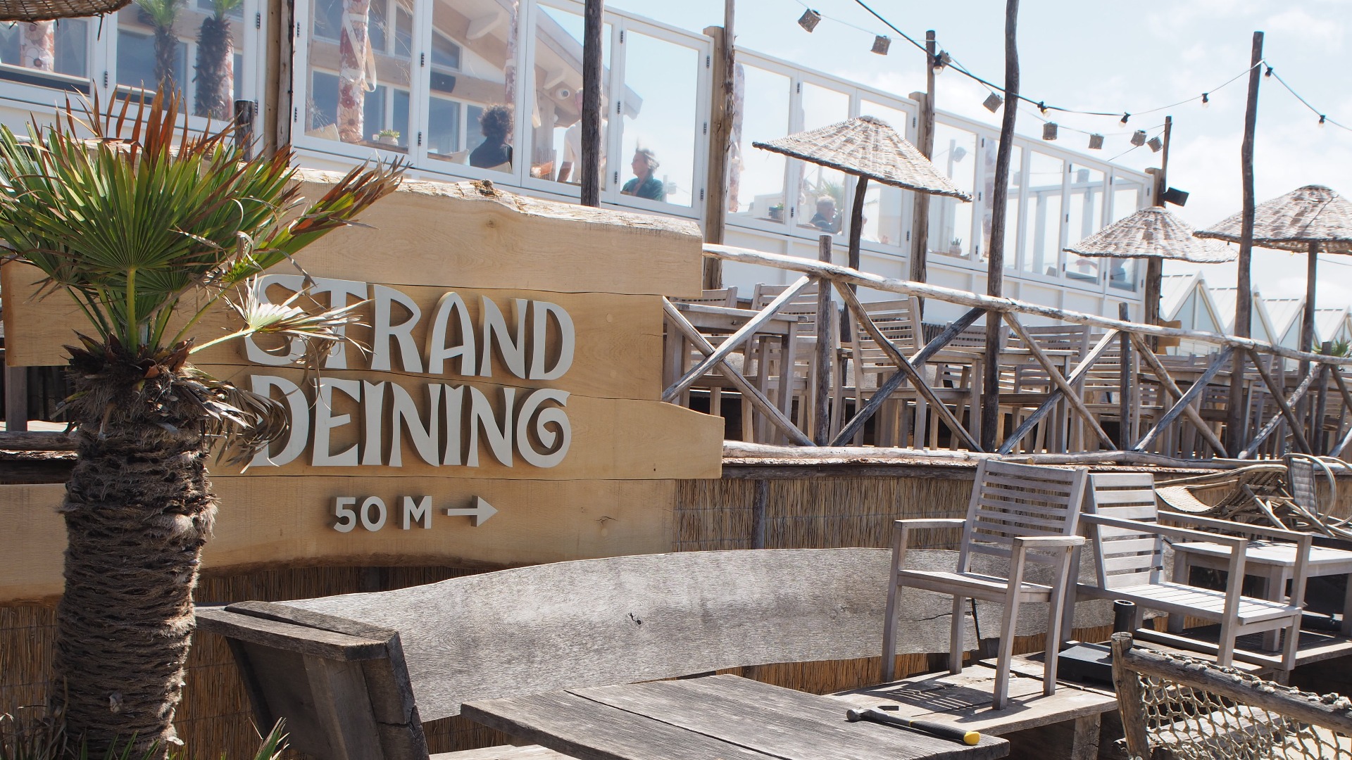 Strand Deining