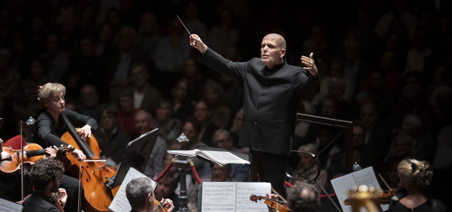 Jaap van Zweden en Gautier Capuçon in Dvořák en Berlioz