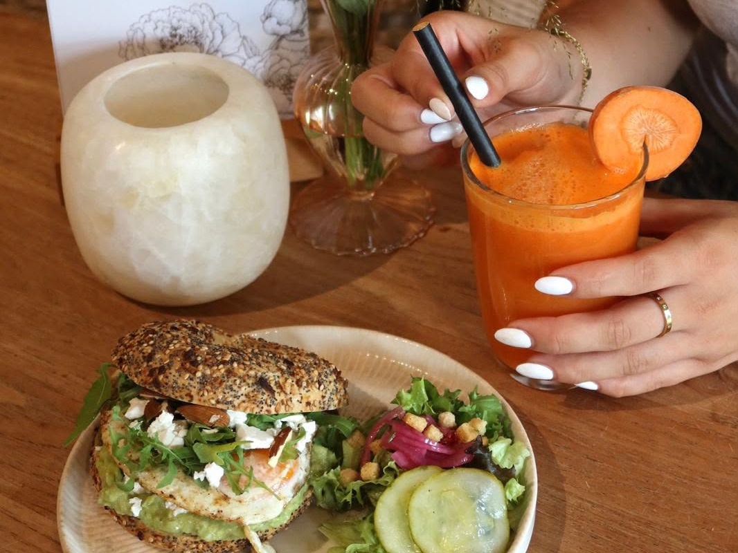 Mienn Coffee & Bakery