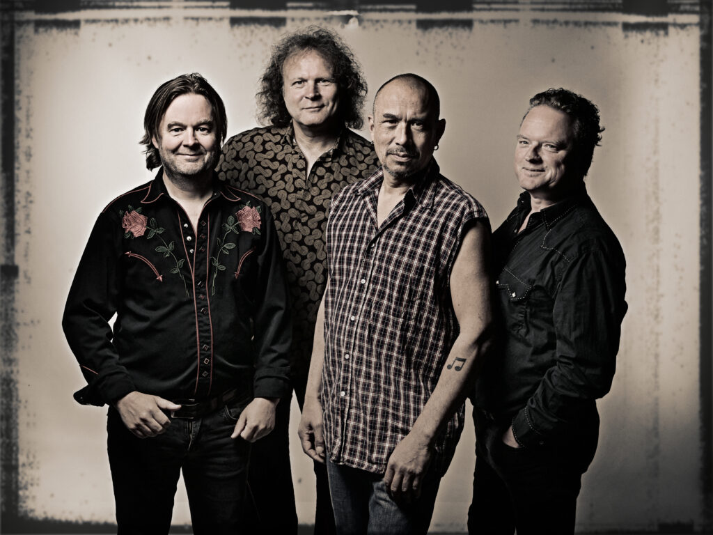 The Fortunate Sons - Podium Victorie