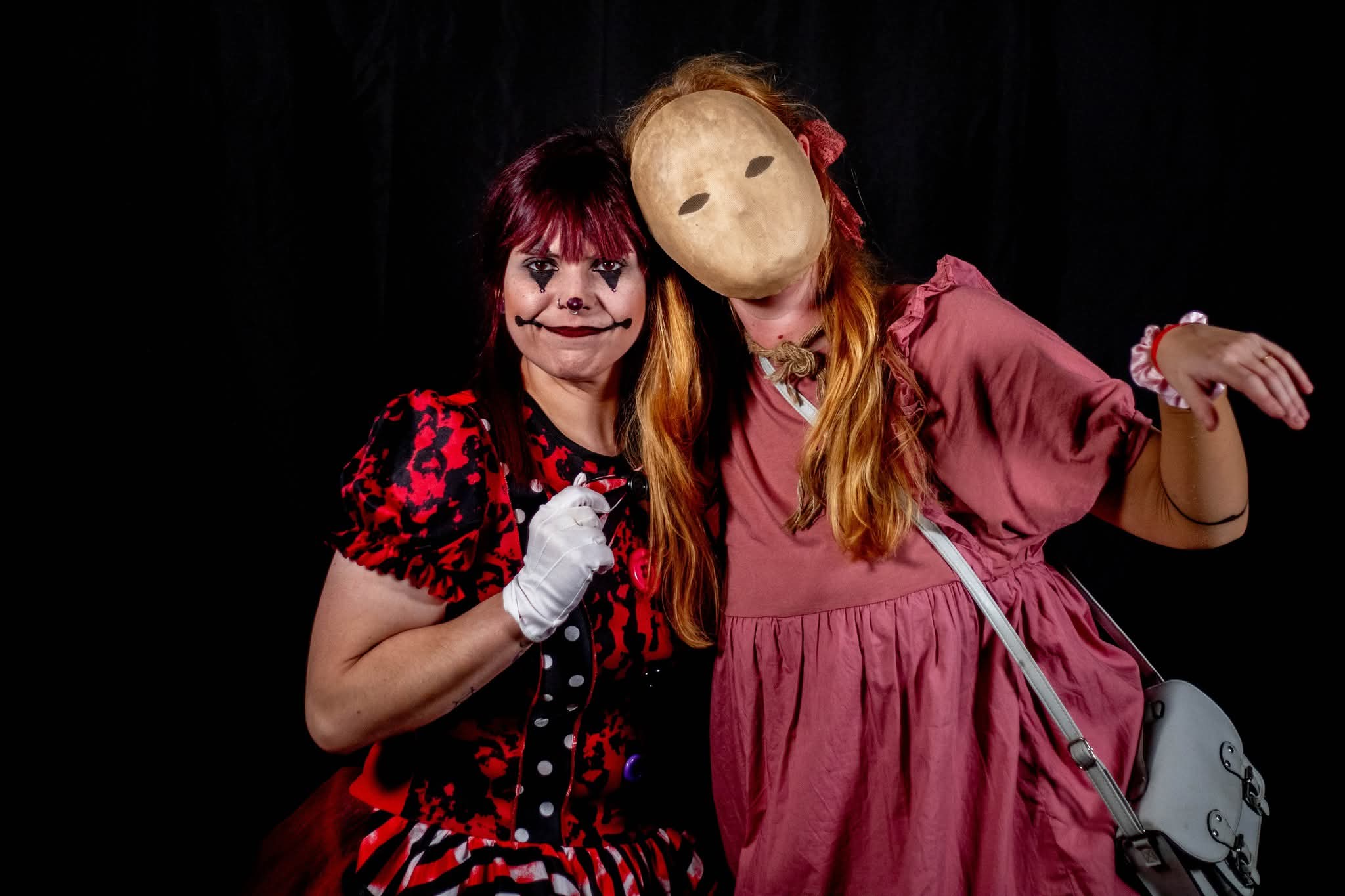 HALLOWEEN PARTY
