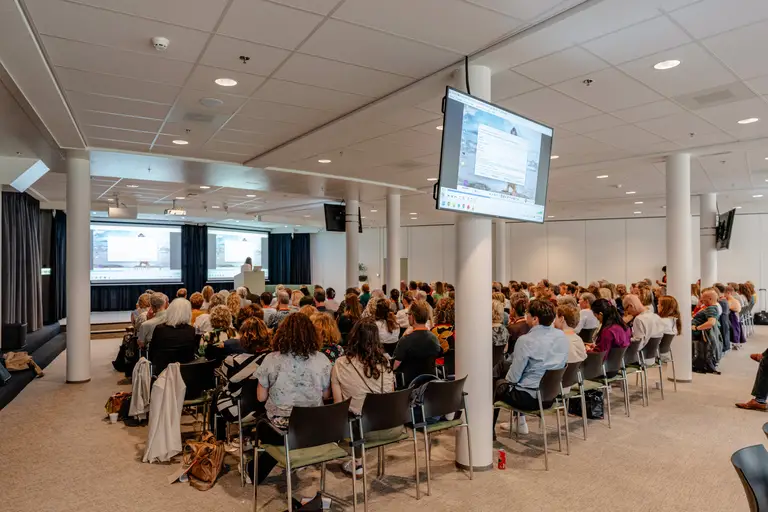 Foto van Congreszaal Groot