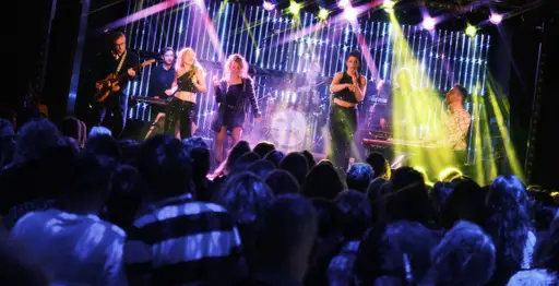 Gimme! Gimme! Gimme! – 50 jaar Dancing Queen